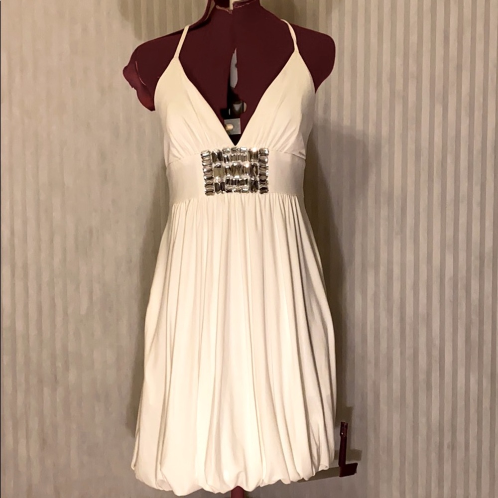 Marilyn Monroe style white halter dress